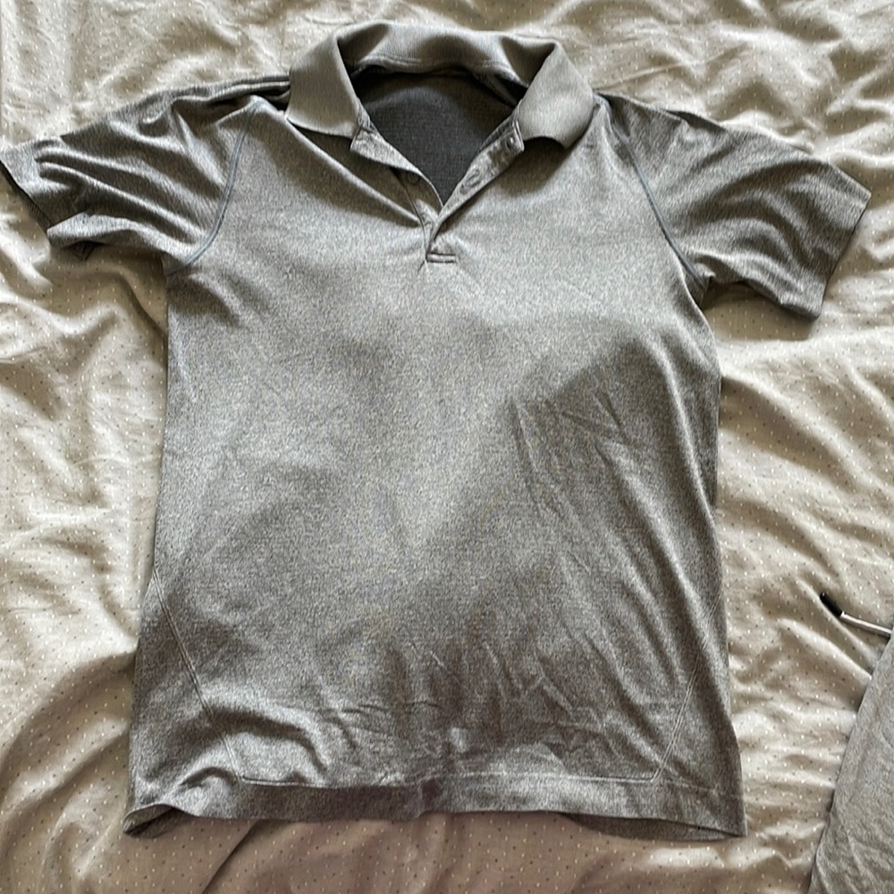 Lululemon metal vent polo